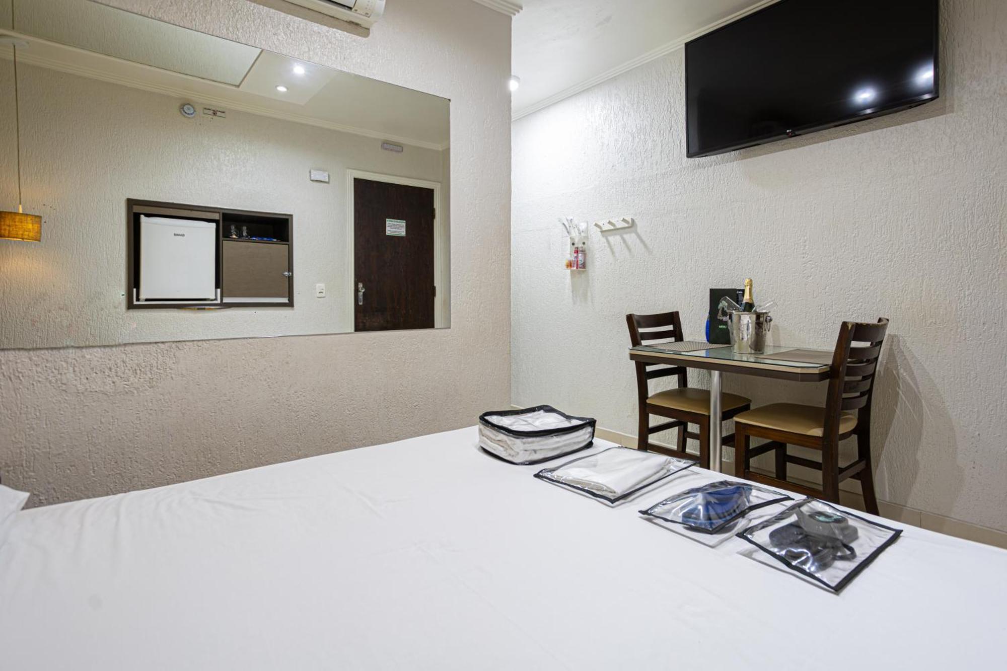 Motel Coqueiros 2 Carapicuiba Экстерьер фото